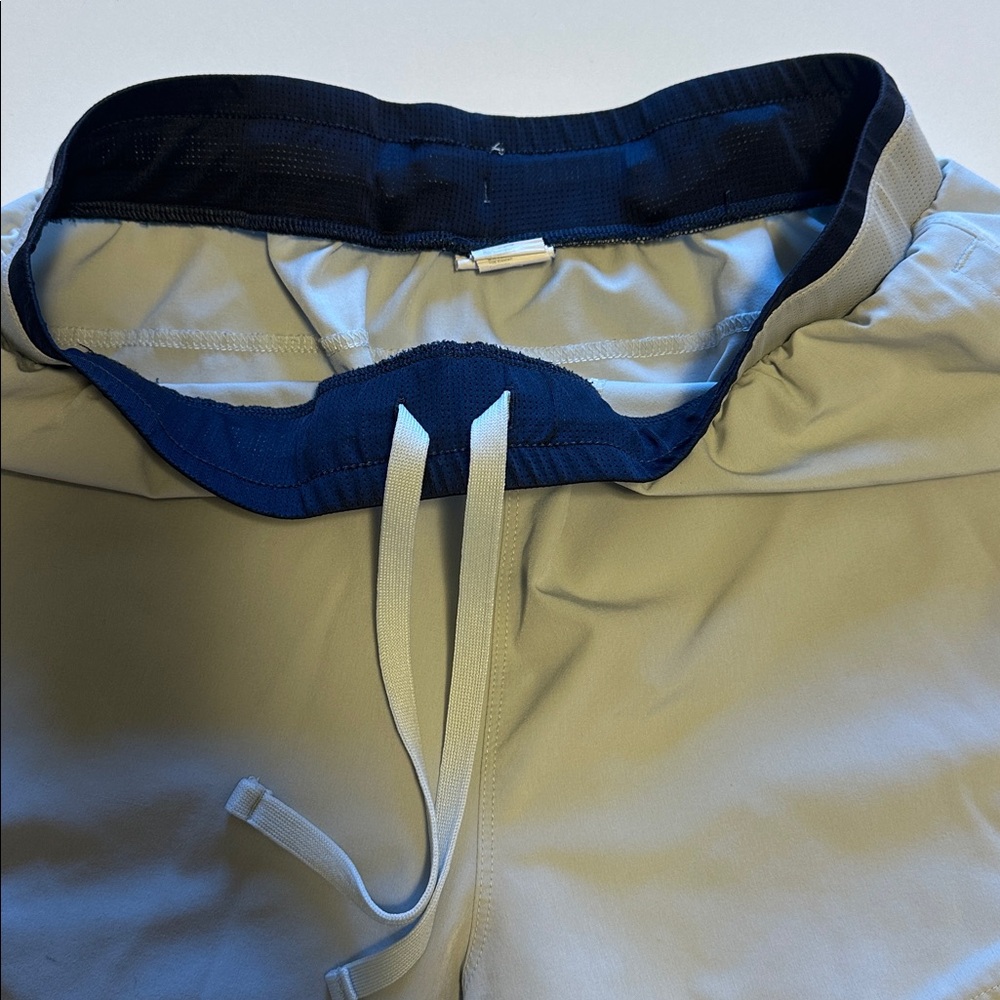 Fabletics Shorts Men's Large Elastic‎ Waist 7" Inseam Athletic Short Unlined - Picture 3 of 8